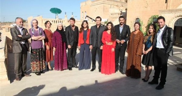  Adını Kalbime Yazdım Dizisinde Kullanılan Mobilyalar